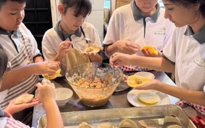 When Children Bring Tradition to Life 🌸